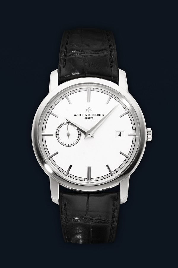 Patrimony Traditionnelle Date Automatic White Gold