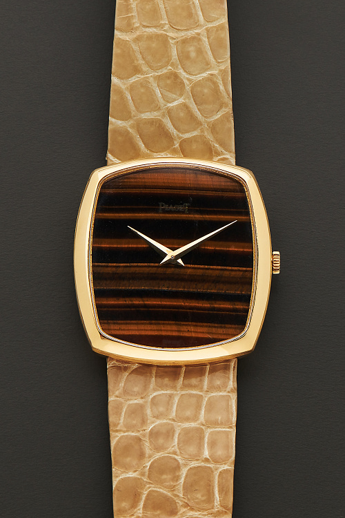 Dress Watch in 18k Yellow Gold with Tiger Eye Dial