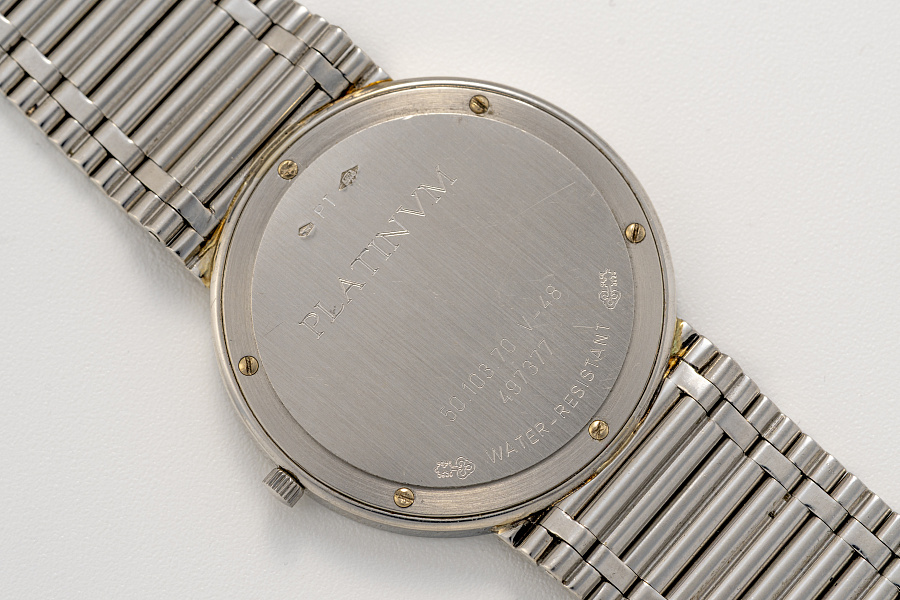 Romulus Ref. 50.103.70V-48 in Platinum