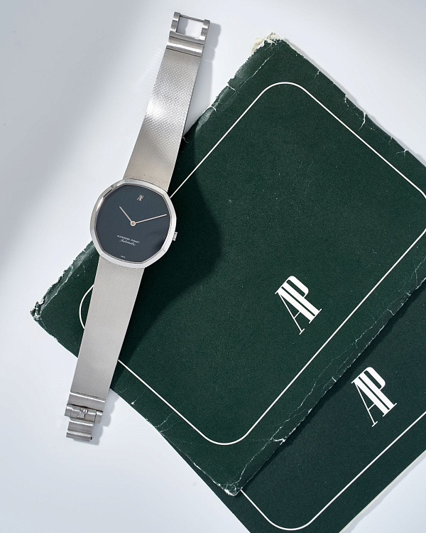 AP Steel Ultra-Thin Octagonal Dress Watch Automatic