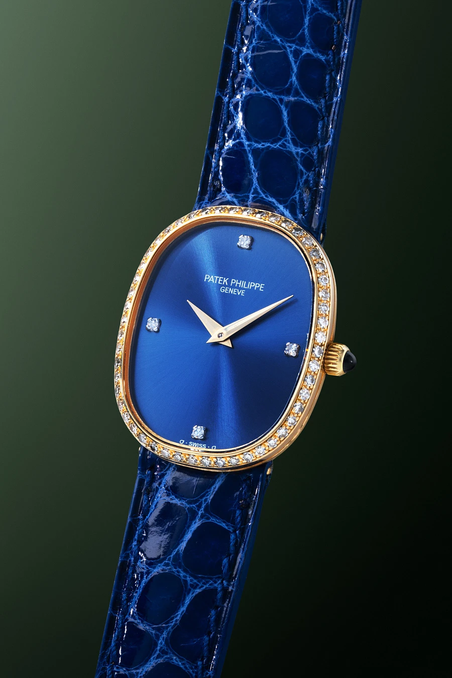 Ellipse Ref. 4382 in 18k Yellow Gold