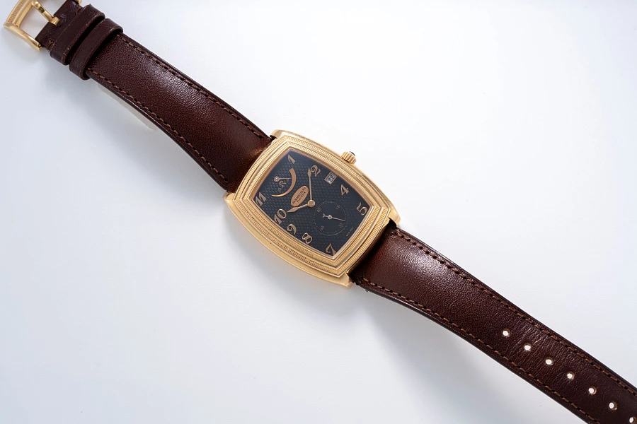 Ionica Hebdomadaire Ref. PF000338 in 18k Rose Gold