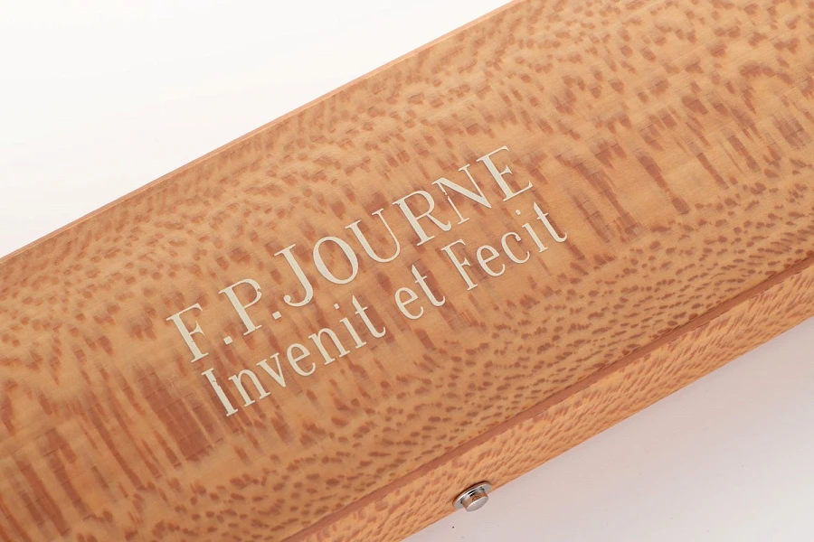 Chronometre Bleu Tantalum