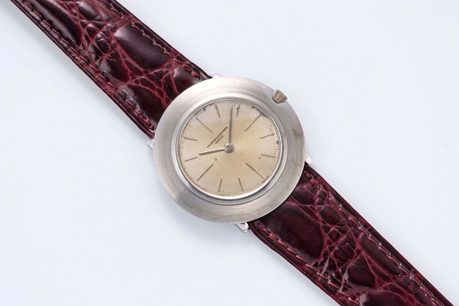 Disco Volante Ref. 6376 in 18k White Gold