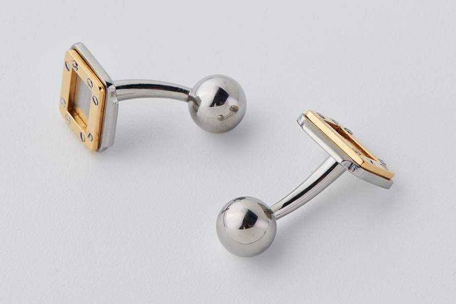 Santos Cufflinks in Steel and 18k Yellow Gold