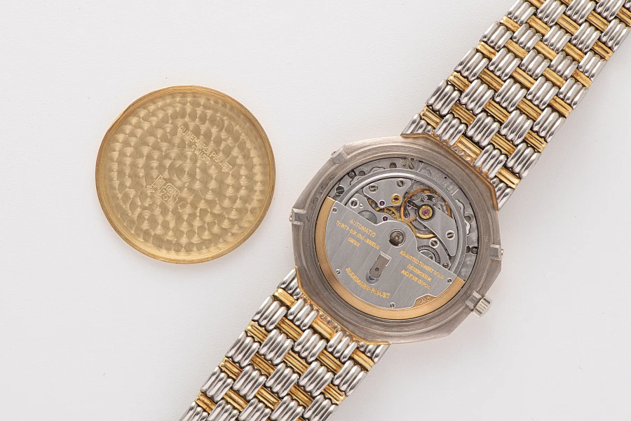 Quantième Perpetual Calendar Ref. 5557CA in 18k White and Yellow Gold