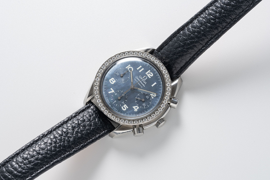 Speedmaster Reduced Ref. 275.0032 with Blue MoP Dial