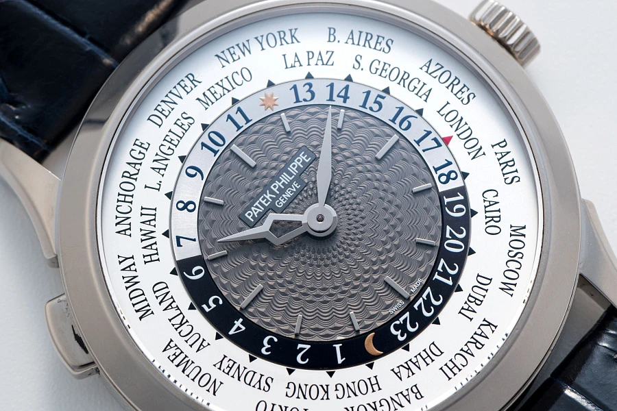 World Time Ref. 5230G in 18k White Gold