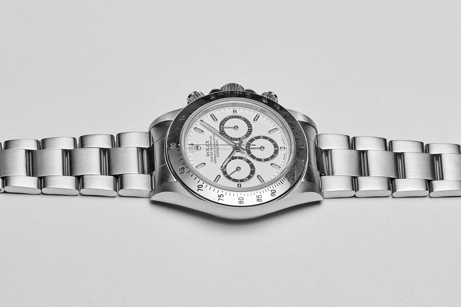 Rolex Daytona "Inverted 6"