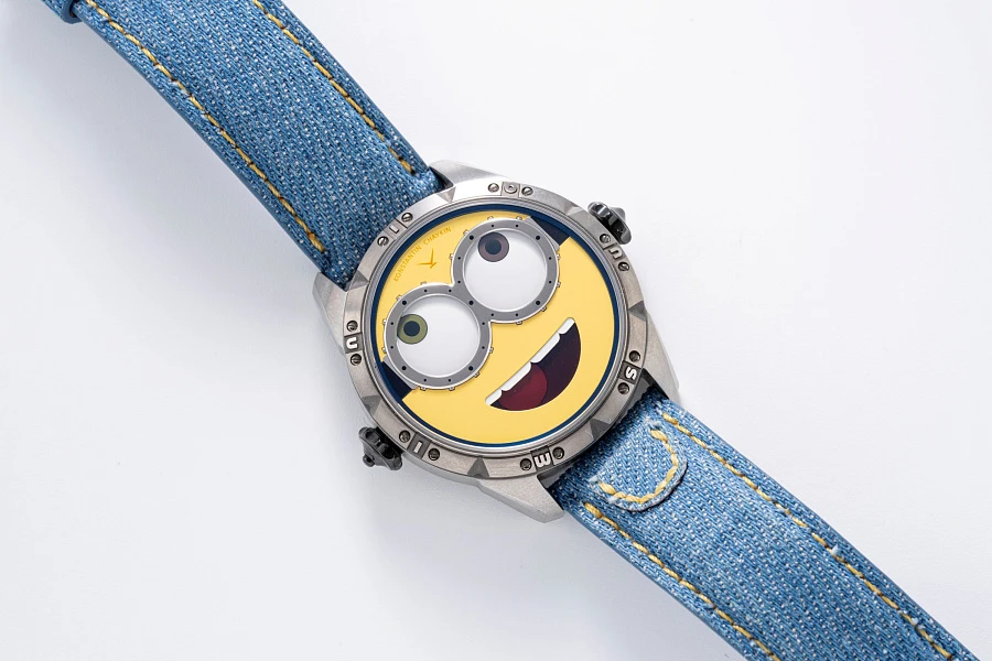 Wristmons 'Minion' in Titanium