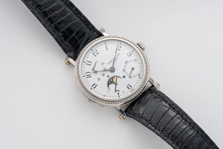 Calatrava Ref. 5015P in Platinum