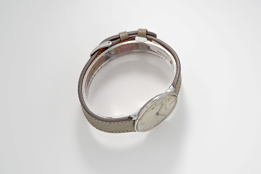 Stubby Lugs Dress Watch in Stainless Steel