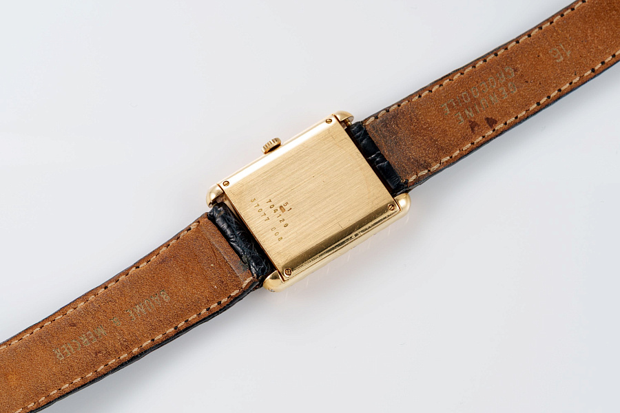 Tank with Tiger Eye Print Dial Ref. 704120 in 18k Yellow Gold