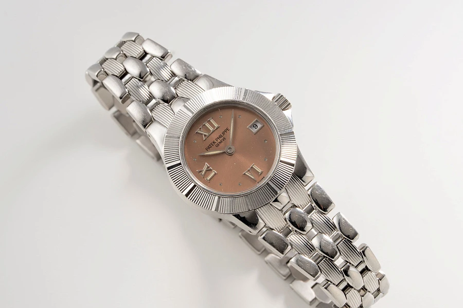 Ladies Neptune Ref. 4880/1A-001 with Salmon Dial in Stainless Steel
