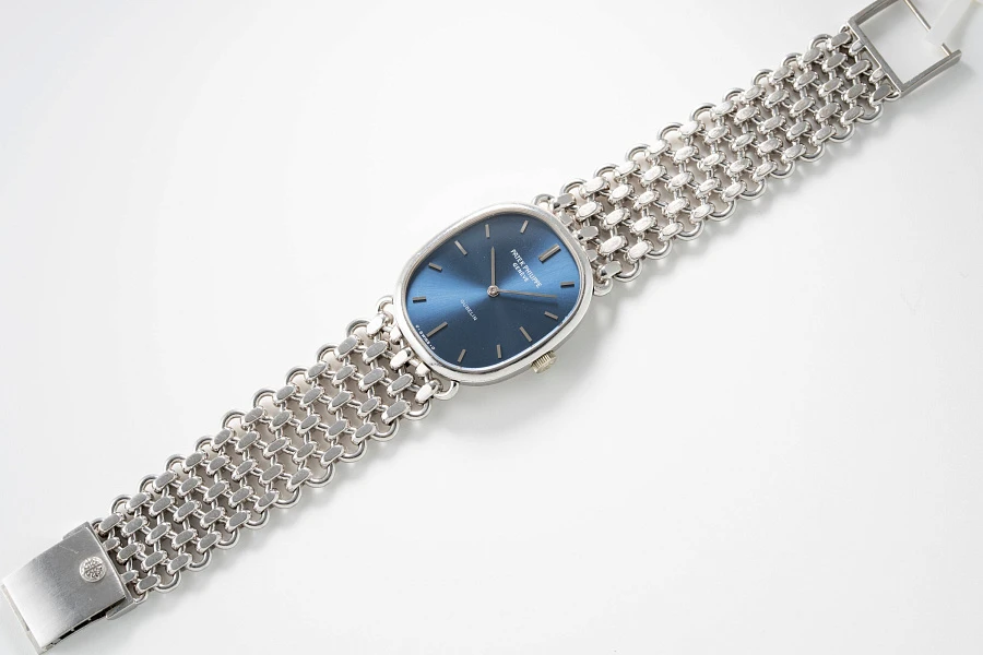 Ellipse Ref. 3648 in 18k White Gold