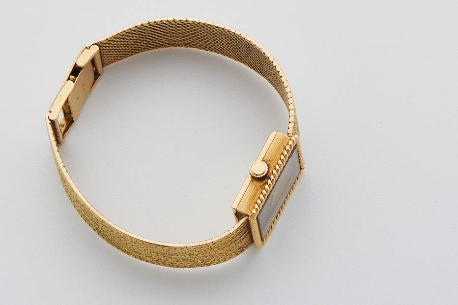 Tiger Eye Ladies Watch in 18k Yellow Gold