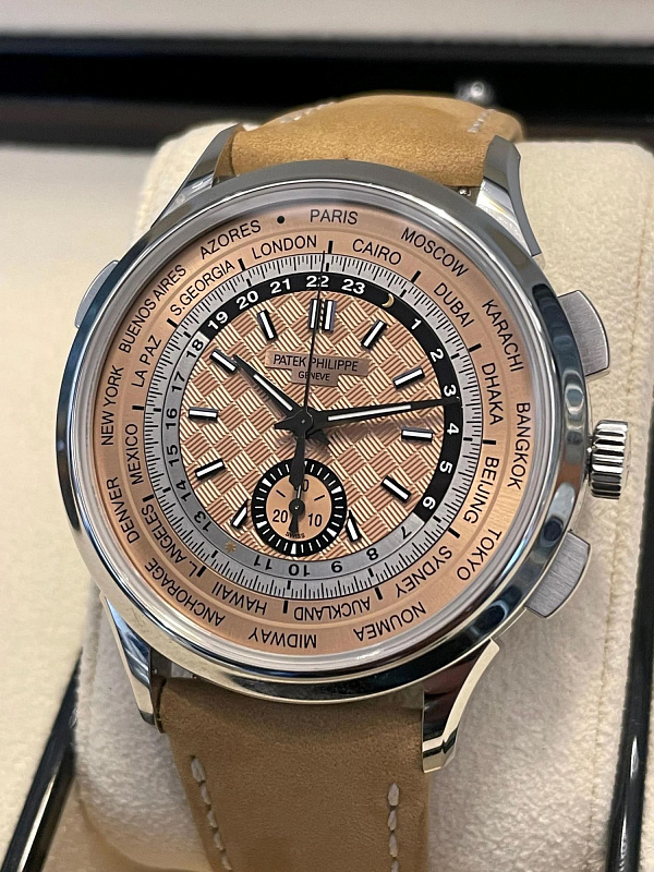 World Time Chronograph Flyback 5935 Salmon Dial