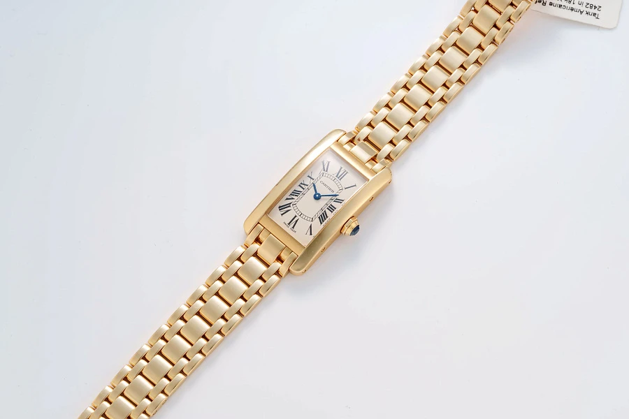 Tank Américaine Ref. 2482 in 18k Yellow Gold