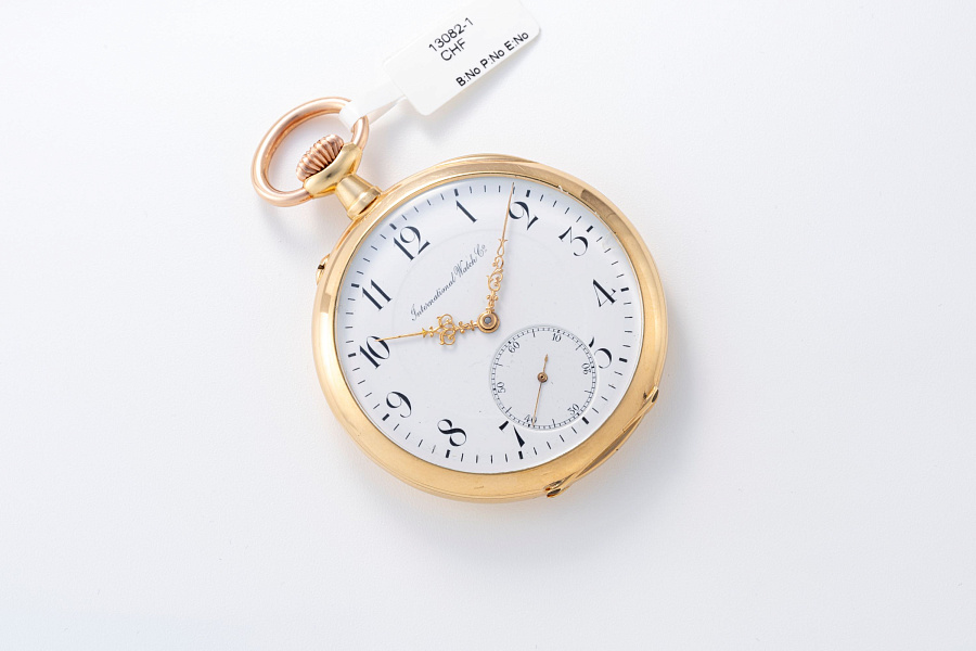 Pocket Watch in 18k Yellow Gold