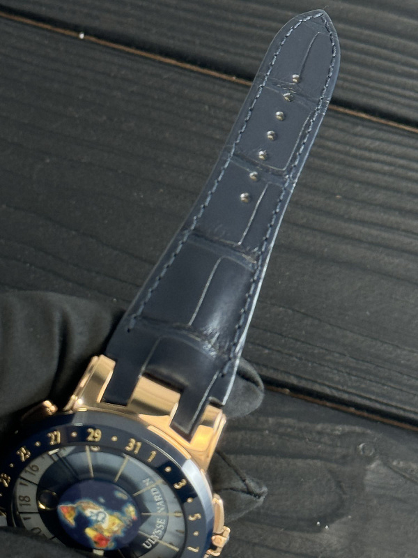 Moonstruck Rose Gold