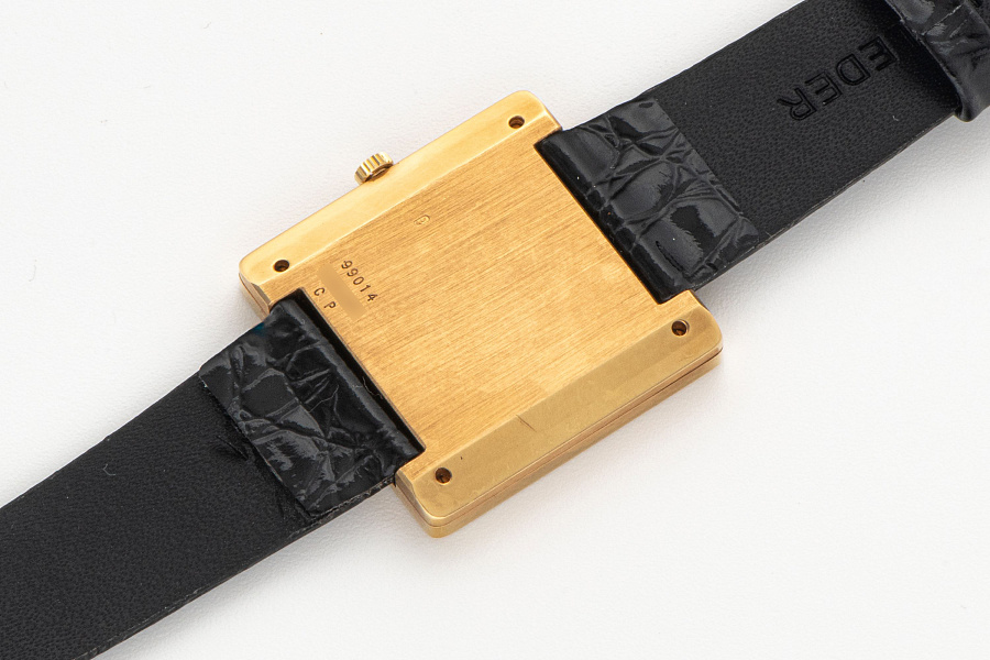 Clous de Paris Ref. 99014 in 18k Yellow Gold