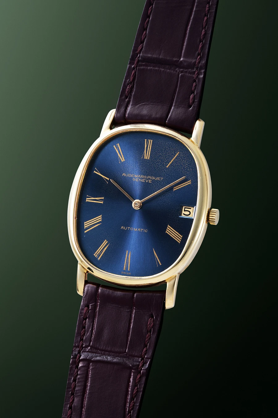 Automatic Ellipse Ref. 722 in 18k Yellow Gold