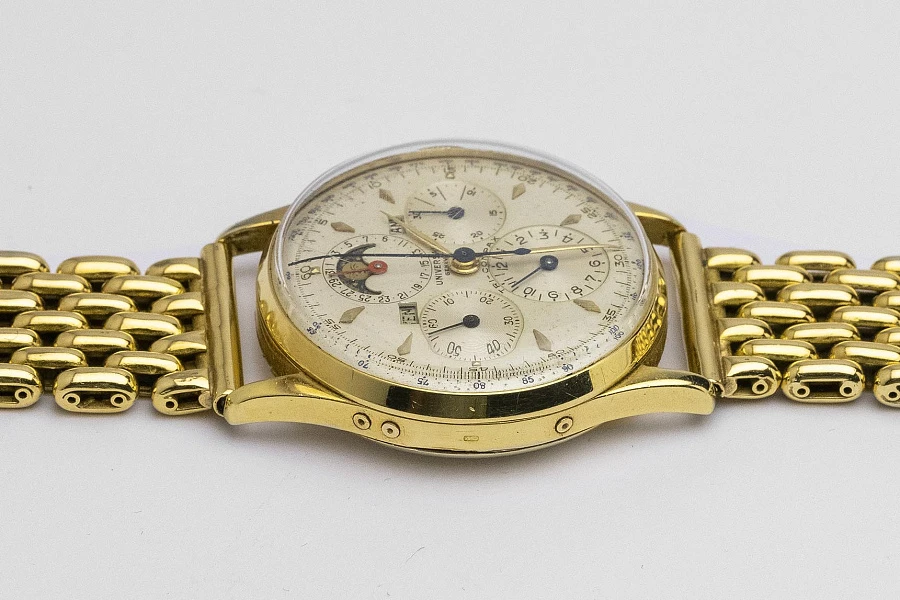 Universal Genève Tri Compax