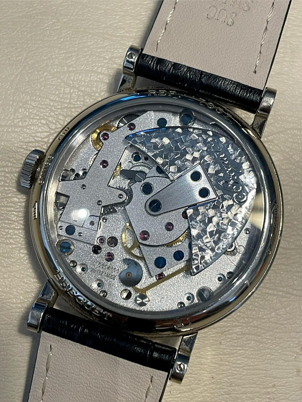 Tradition 7037 White Gold