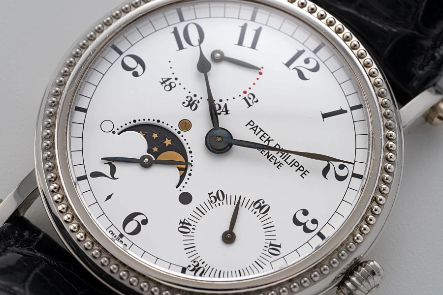 Calatrava Ref. 5015P in Platinum