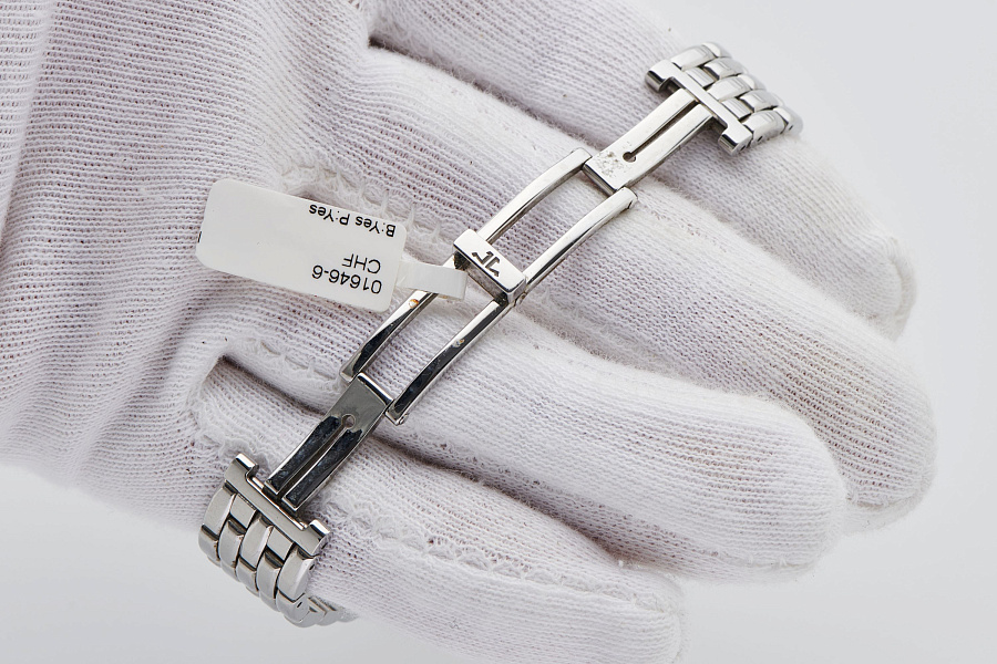 Reverso Ref. 265.8.08 in Stainless Steel