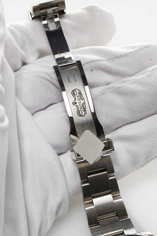 Rolex Submariner Date