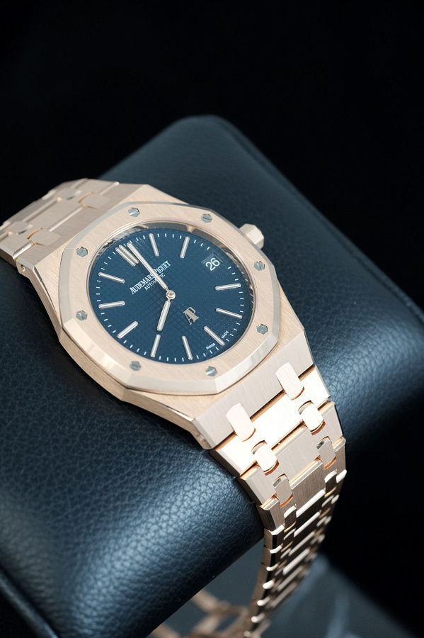 Royal Oak ‘Jumbo’ Extra-Thin 15202 Rose Gold
