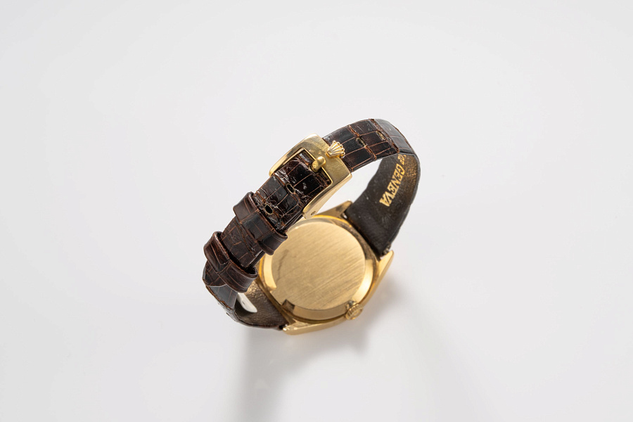 Ladies Cellini Ref. 4129 in 18k Yellow Gold