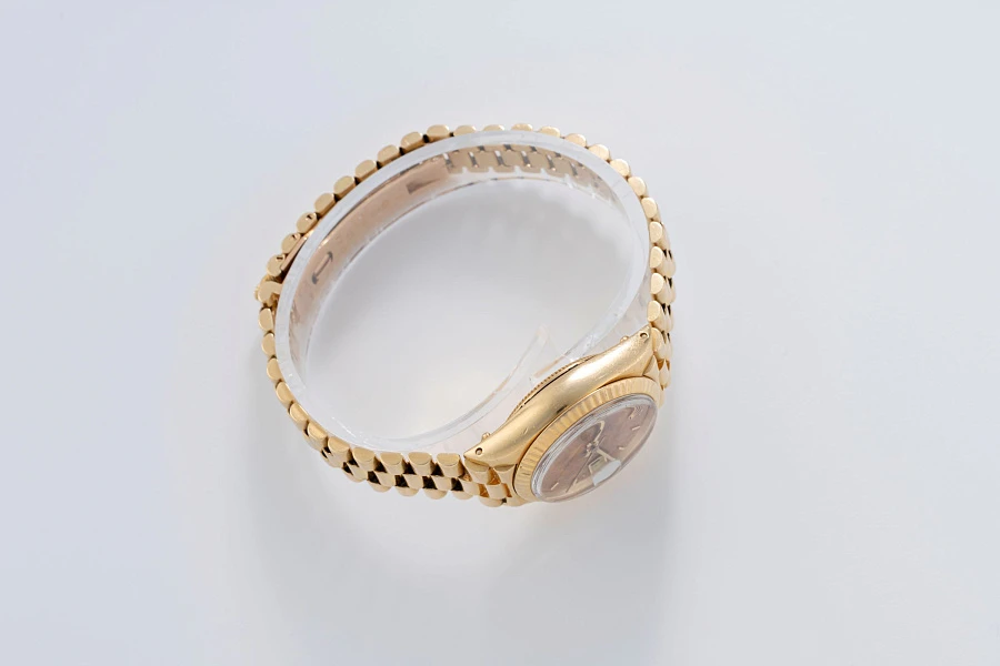 Wood Dial Datejust Ref. 6917 in 18k Yellow Gold