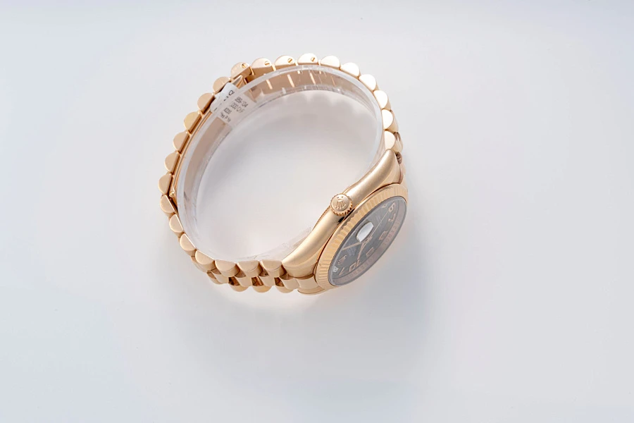 Day-Date Ref. 118235 in 18k Rose Gold
