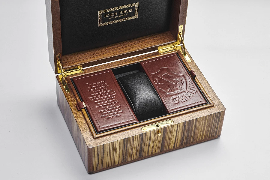 Roger Dubuis Hommage Chronograph H40