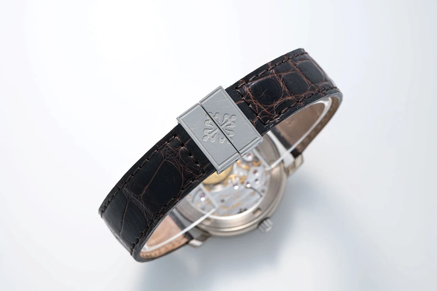 Ref. 5055 in 18k White Gold