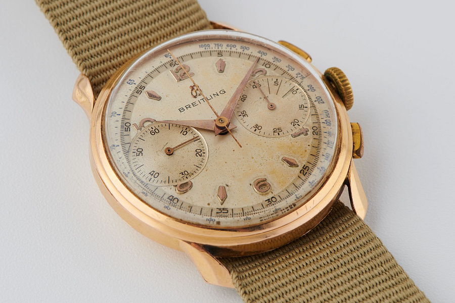 Bicompax Chronograph in 18k Yellow Gold