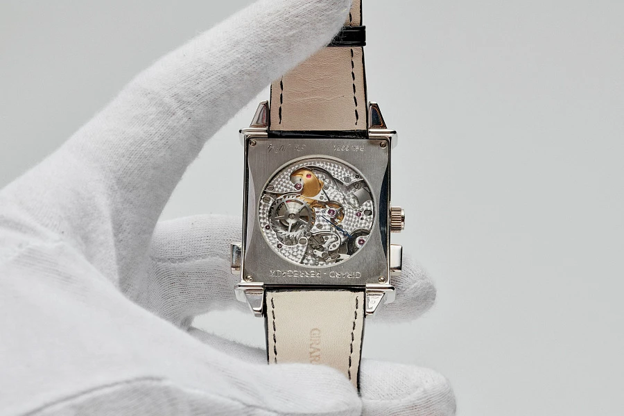 Vintage 1945 XXL Tourbillon Magistral