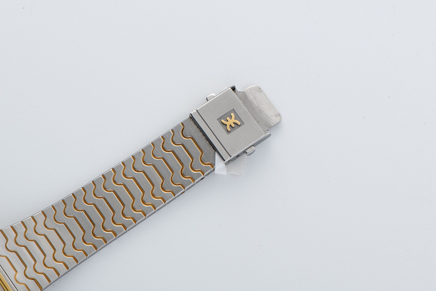 Tank Ref. 184924 in Stainless Steel and 18k Yellow Gold