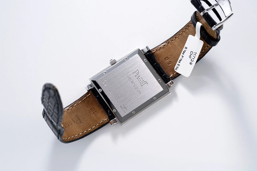 Altiplano Rectangular Ref. P10074 in 18k White Gold