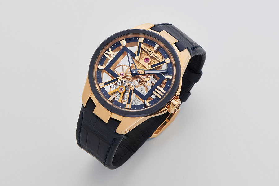 Executive Skeleton Ref. 3716-210/03 in Rose Gold