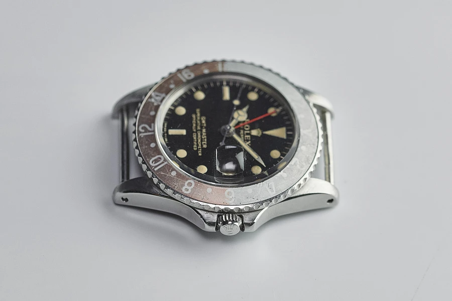 Rolex GMT Master 1675 "Pepsi" Faded Bezel, Gilt Dial