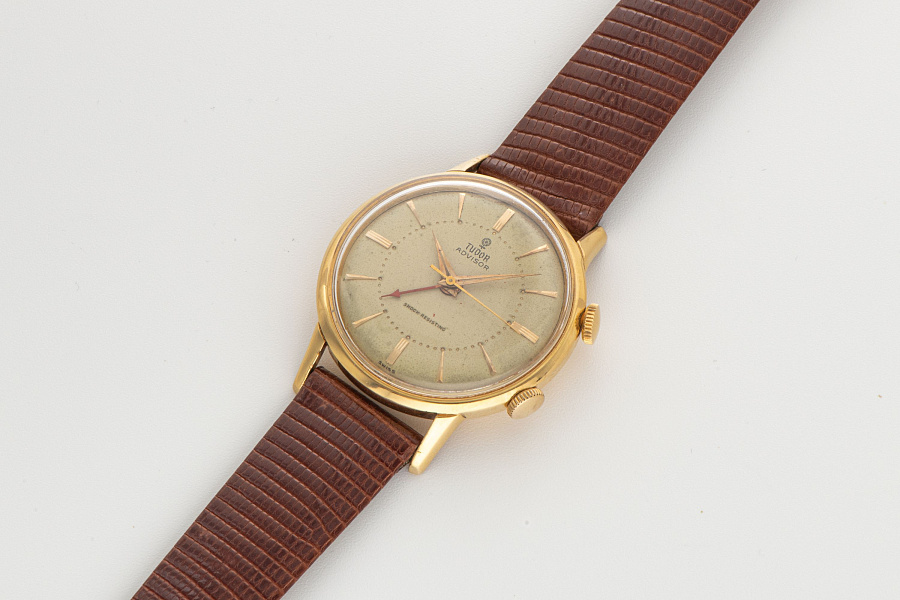 Advisor Ref. 1537 in 18k Yellow Gold