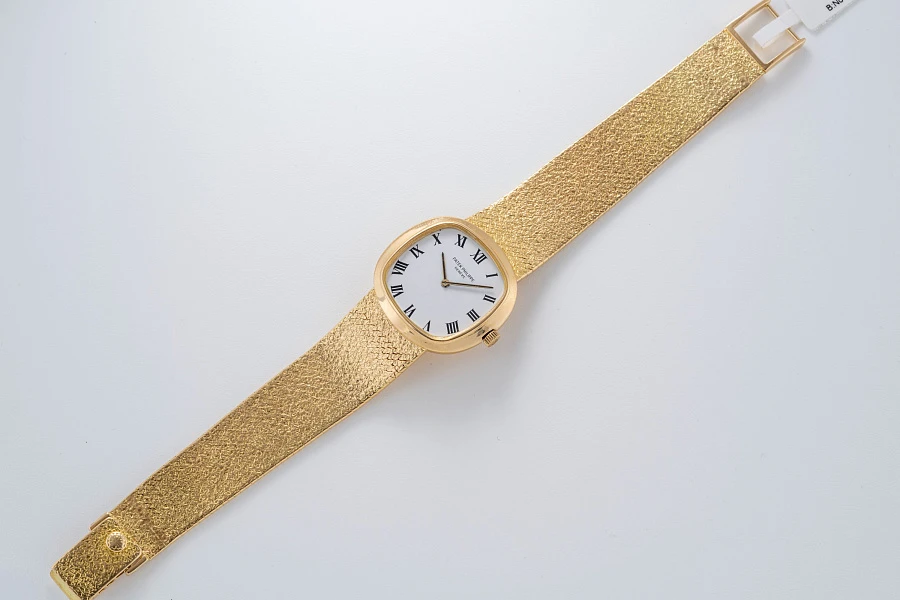 TV Dial Ref. 4115 in 18k Yellow Gold