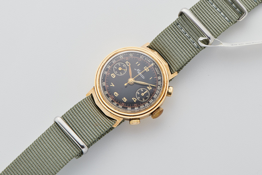 Chronograph Gilt Dial