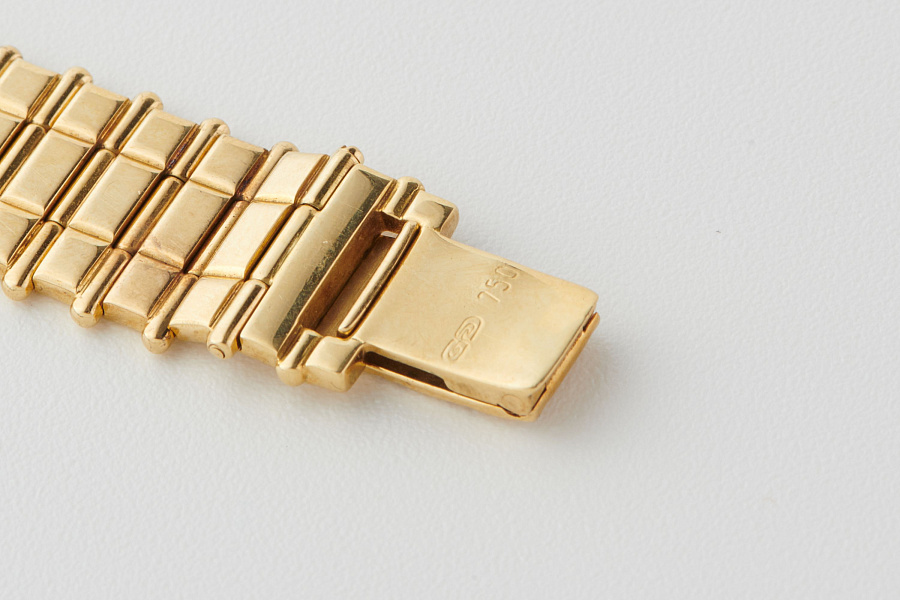 Diamond-Set Ladies Watch in 18K Yellow Gold