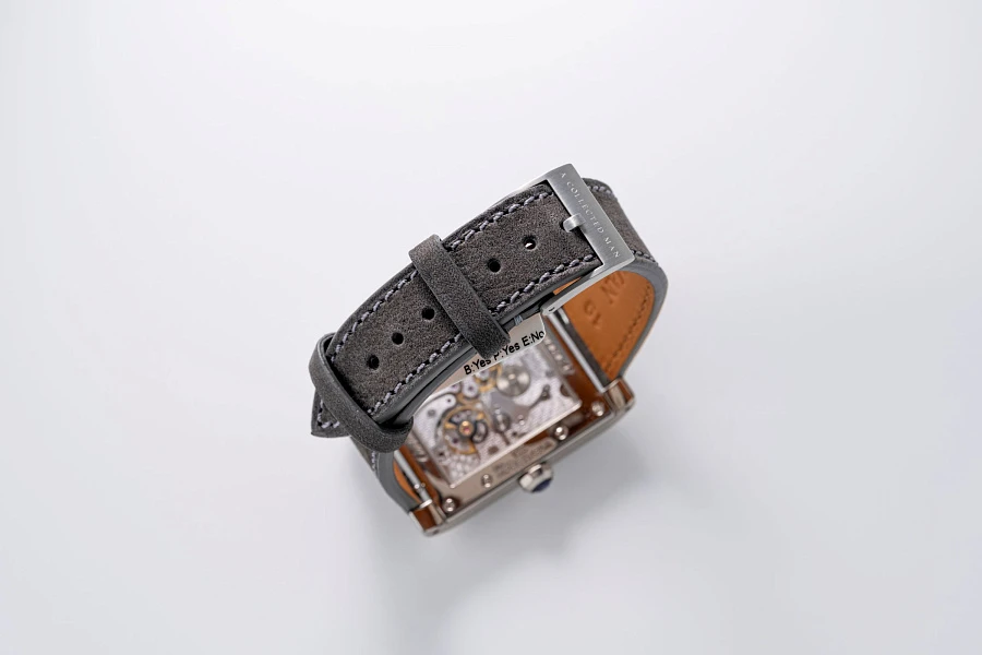 Tank à Vis Wandering Hours Ref. 2554 in 18k White Gold