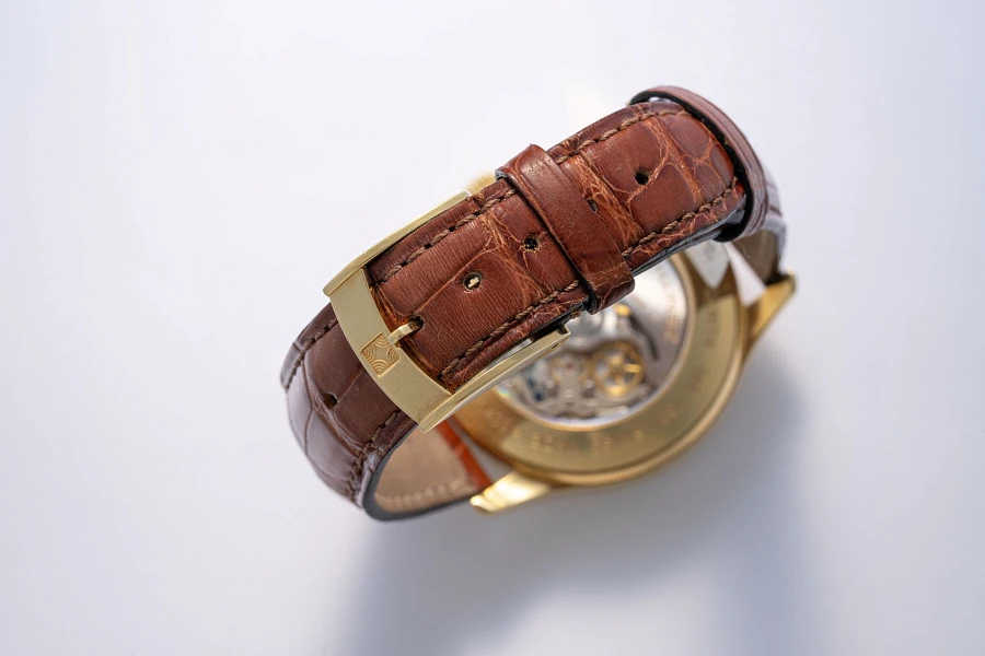 El Primero Chronograph Black Dial Ref. 30.0501.400 in 18k Yellow Gold