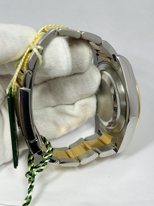 Datejust 41mm 116333 ‘Yellow Rolesor’ Sunburst Dial